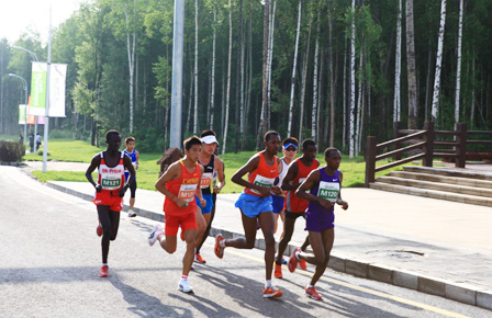 Wanda resort holds international trail-running race