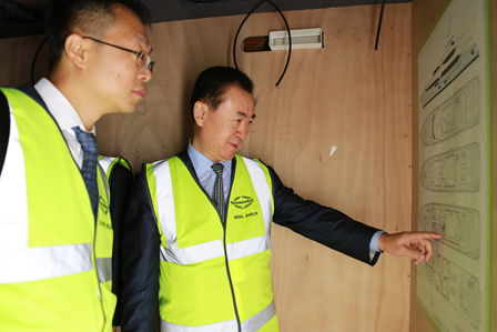 Wang Jianlin visits Sunseeker headquarters in Poole