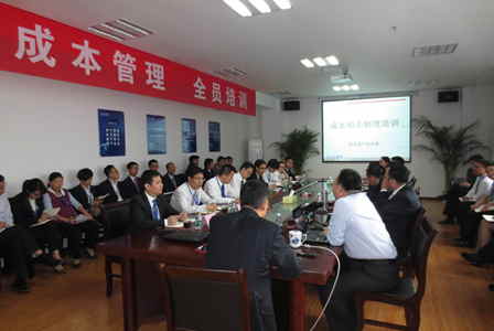 万达商业地产成本控制部组织荆州项目进行成本管理全员培训 