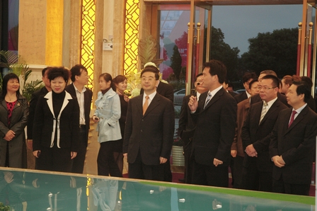湖南省委领导视察长沙开福万达广场