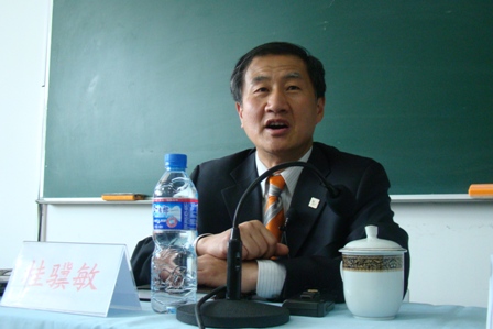 上海商管组织参加世博培训班