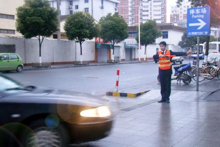 上海周浦万达广场停车场超额完成营收指标