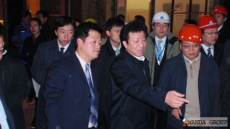 丁本锡总裁赴重庆万达广场指导工作