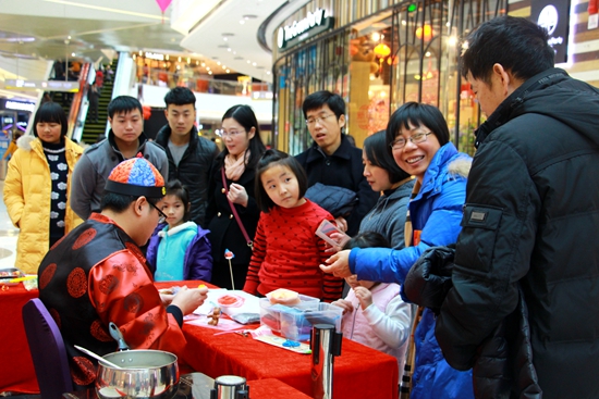 东莞厚街万达广场春节庙会游园活动添年味