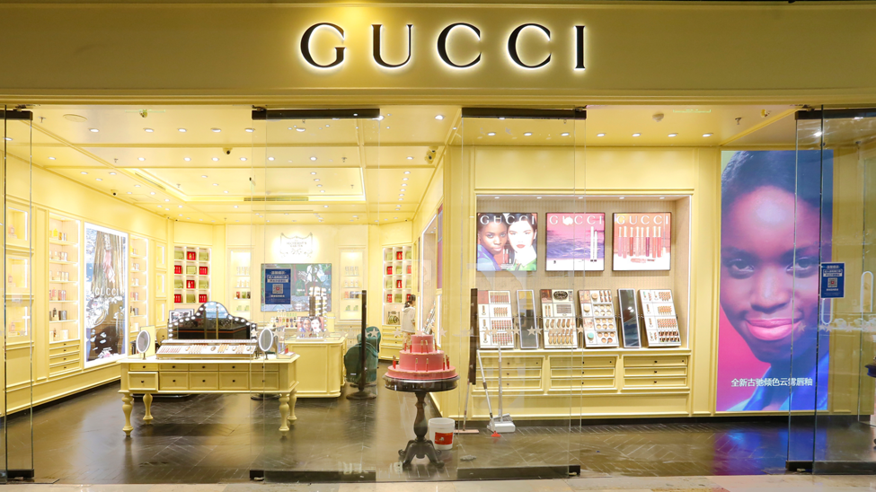 高端化妆品牌GUCCI彩妆首次入驻万达广场