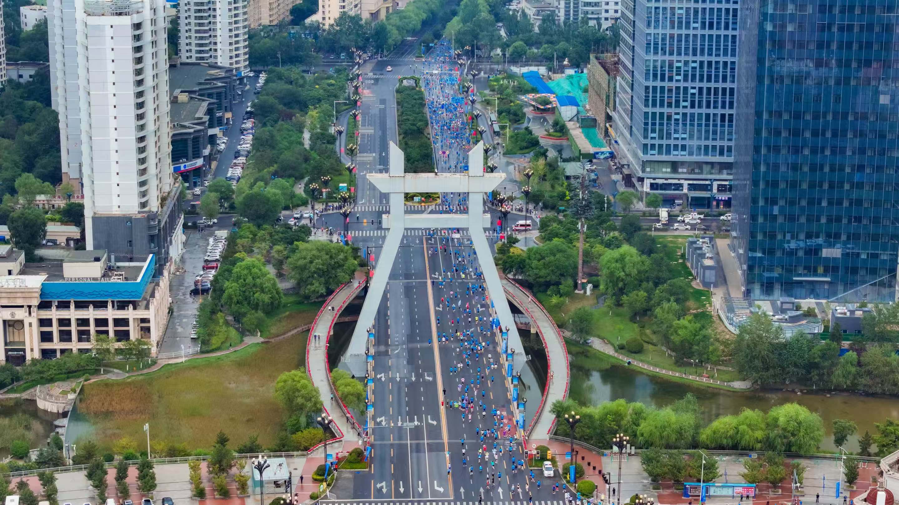 萬(wàn)達(dá)體育運(yùn)營(yíng)2026西寧半程馬拉松開(kāi)啟報(bào)名