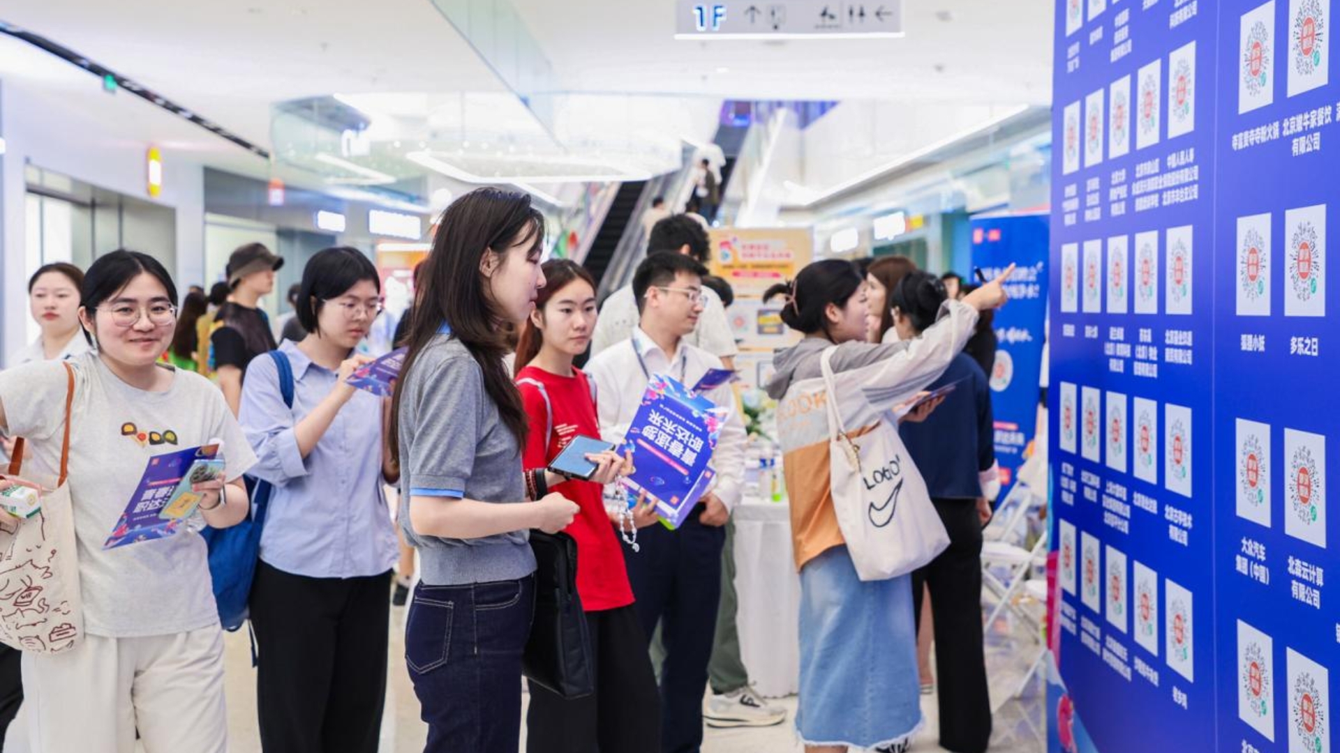 萬達集團獲評大連市首批青年友好型企業