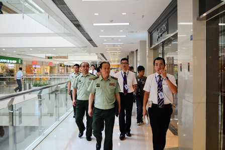 公安部消防局检查成都锦华路万达广场