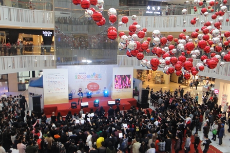 央广音乐之声慈善义演登录上海江桥万达