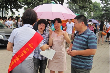 郑州万达影城助阵高考服务考生