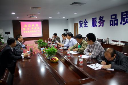 省、市、县三级领导莅临绍兴柯桥万达广场考察指导工作