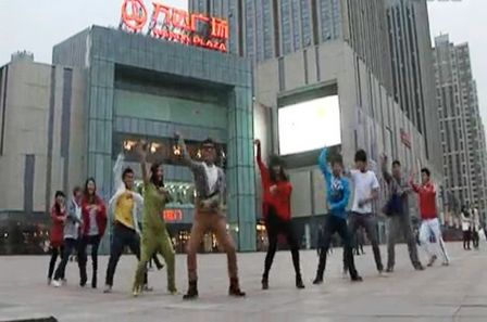 《石家庄Style》取景石家庄裕华万达广场
