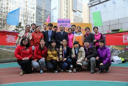 2013年集团总部员工拔河比赛圆满落幕