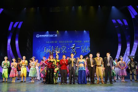 《海棠·秀》福建首秀 观众赞看到“文化万达”