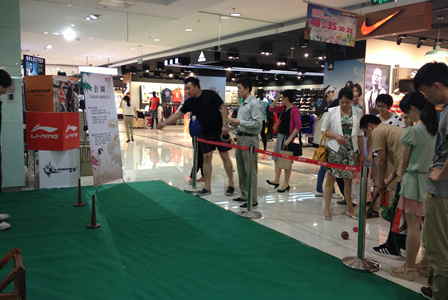 南京建邺万达百货开展端午民俗游艺会 体验古朴娱乐 