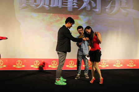 大连高新万达影城举办《富春山居图》主演佟大为影迷见面会 