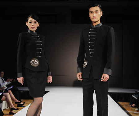 万达酒店顶级品牌“瑞华”员工制服亮相 开业进入倒计时
