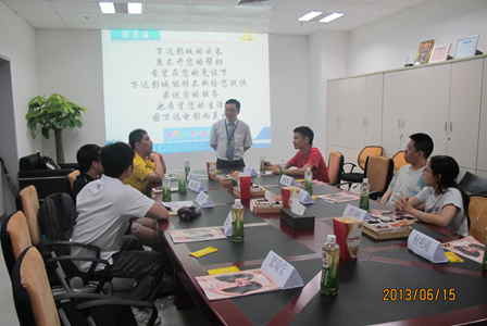 广州万达影城举办座谈会 邀请观众提意见 
